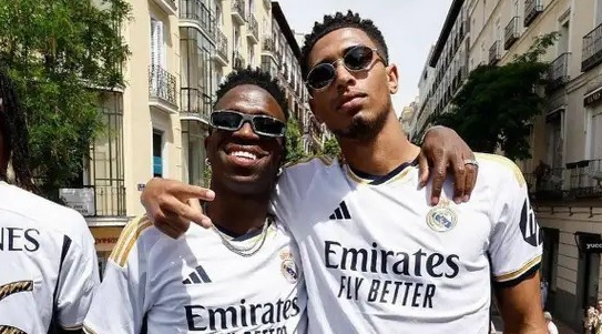 Vinicius und Bellingham verbindet eine Freundschaft, die über die Rivalität hinausgeht, um gemeinsam den Ruhm von Real Madrid zu erlangen