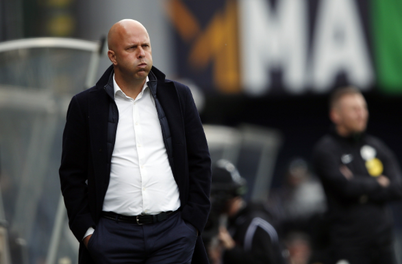 Liverpools Einigung mit Slotter-Boss steht kurz vor dem Abschluss, während Feyenoord eine zusätzliche Ablösesumme von 2 Millionen Pfund verlangt
