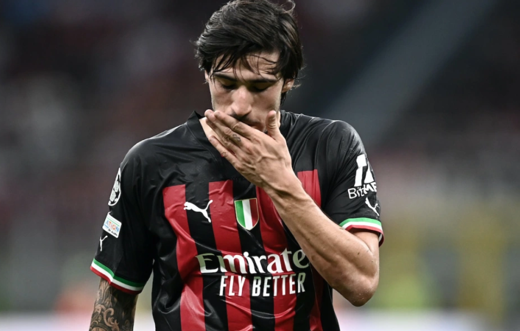 Why did AC Milan sell Tonali? Tonali joins AC Milan