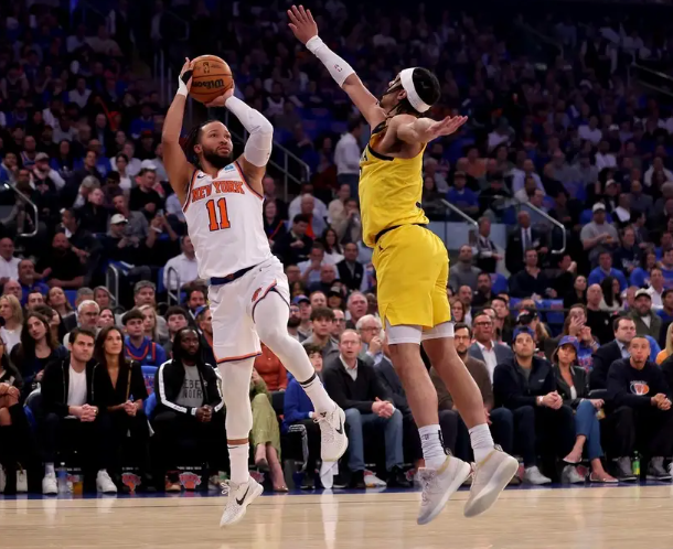 Pacers beat Knicks at home, tie 2-2, as Eastern Conference semifinals battle resumes