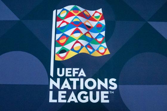  Wie hoch ist der Goldgehalt der Spiele der UEFA Nations League? Warum wird die Europa League als Weltturnier und nicht als interkontinentales Turnier bezeichnet?