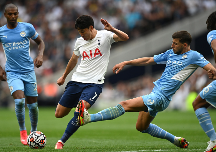 EPL: Man City beat Tottenham Hotspur away to go top of the table