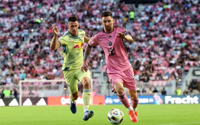 USL - Miami International 6-2 New York Red Bulls, Messi erzielt 6 Tore im Alleingang, Suarez Hattrick