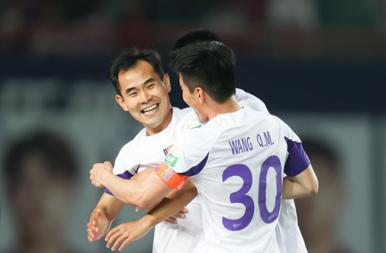 Chinese Super League - Guo Hao brach das Tor Han Pengfei Kopfball Tianjin Jinmen Tiger 2-1 reverse Henan