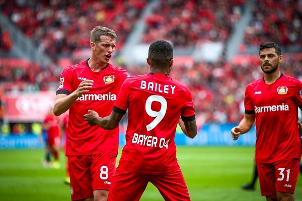 Leverkusens Siegesserie hält auch im UEFA-Pokal-Finale an