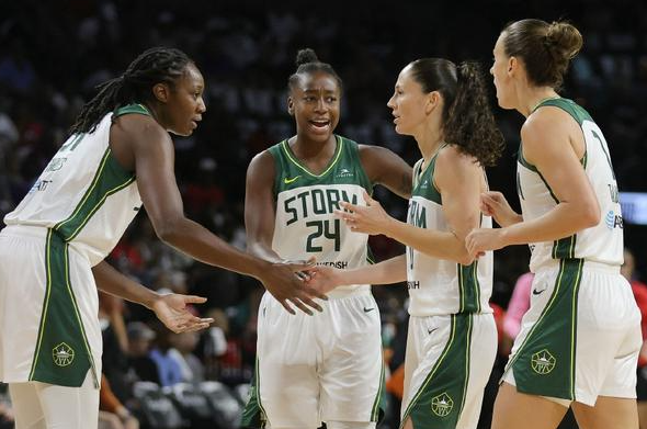 WNBAスポットライト：ストームがエースを迎え撃つインサイドアウト対決