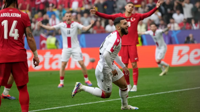 UEFA Europa League Group Stage: Turkey beat Georgia 3-1 as Muldoon and Güler shine with world goals