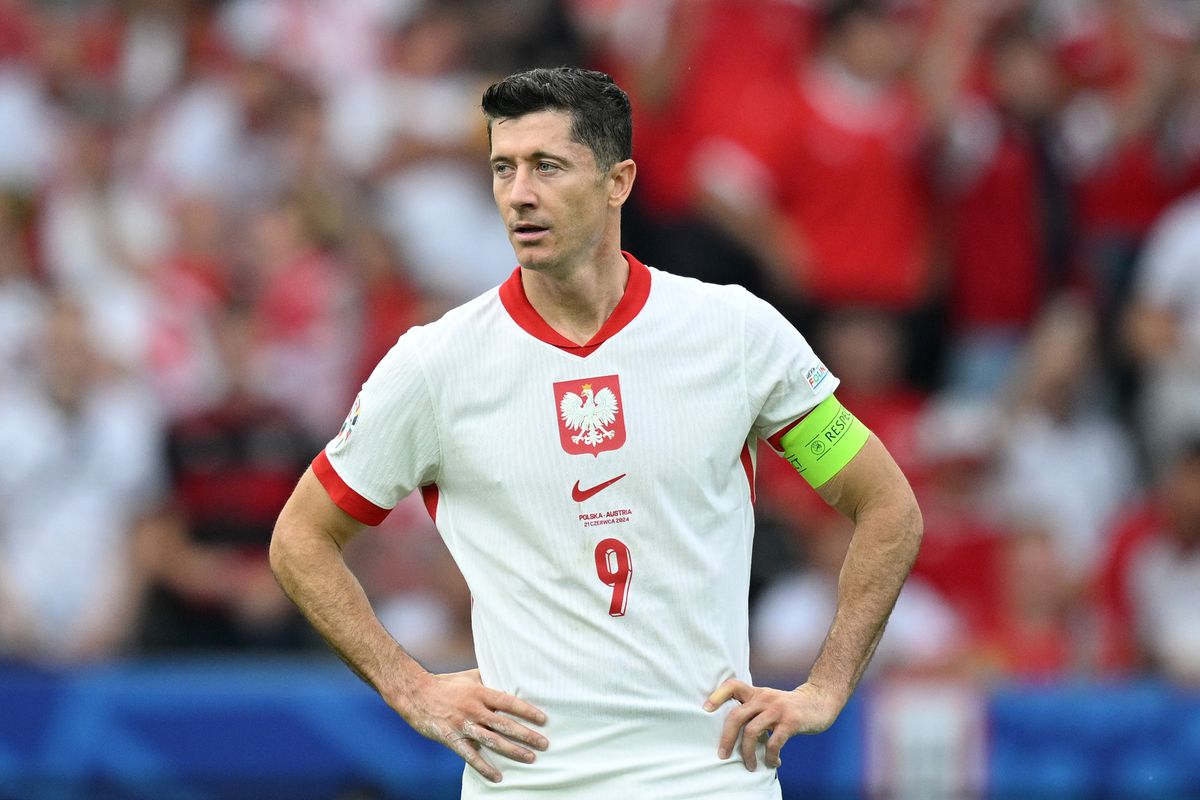 Lewandowski: Loss is temporary, we must go all out for the final game