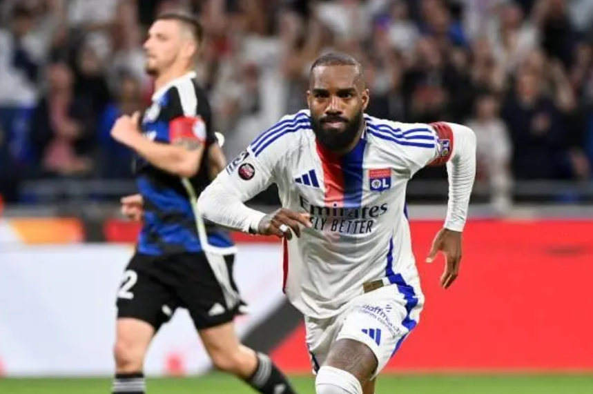 Ligue 1 - Lyon 2-1 Strasbourg, Lacazette erzielt ein Solo-Tor