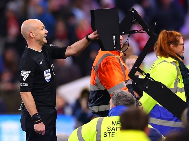 FIFA proposes to increase VAR powers Game time could surge