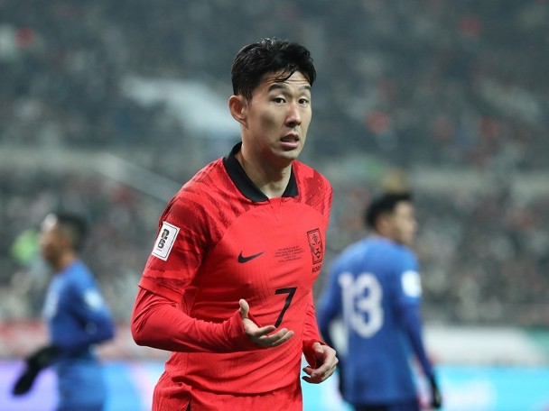 Son Heung-min reports safety: I'll play against China