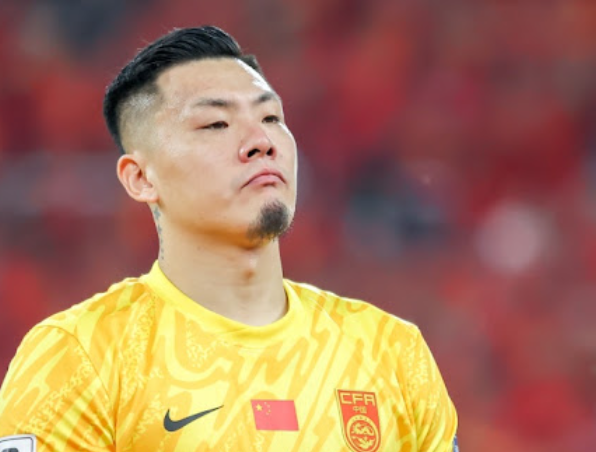  Has Wang Dalei been playing soccer for Taishan?