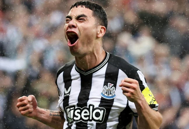 Fulham close to signing Newcastle striker Almiron as major deal now in place at end of Premier League transfer window