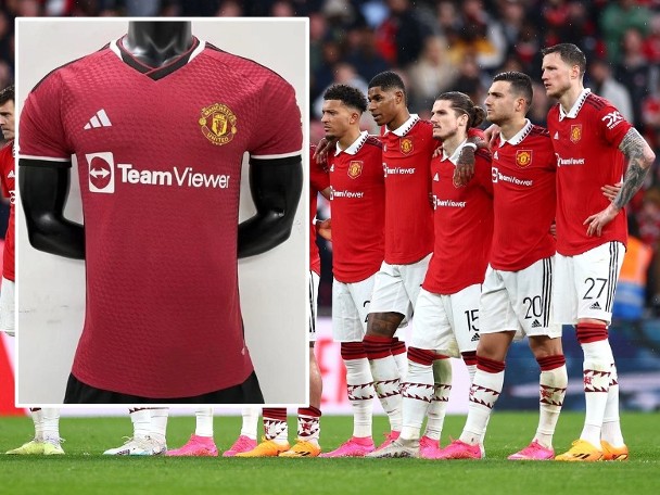 Man Utd's 'Snakeskin' shirt revealed, fans say it's the worst in history