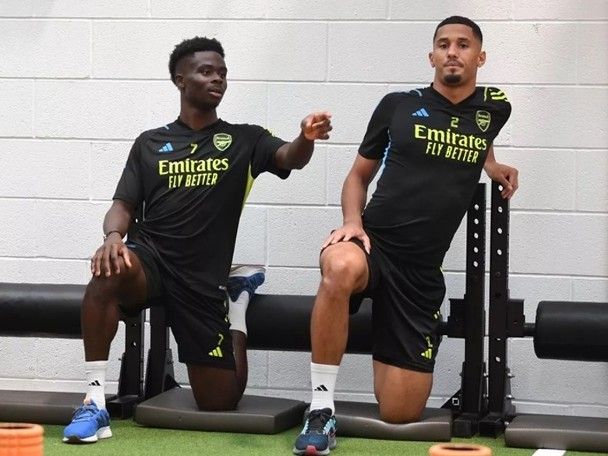 Arsenal's two stars quit the national team to take the opportunity to shake down the