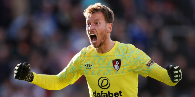 Bournemouth goalkeeper Neto joins Arsenal on pure loan as Joan Garcia talks hit snag