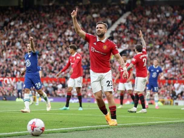 One day light tanning and Lauchisaur is available for the EFL Cup final.