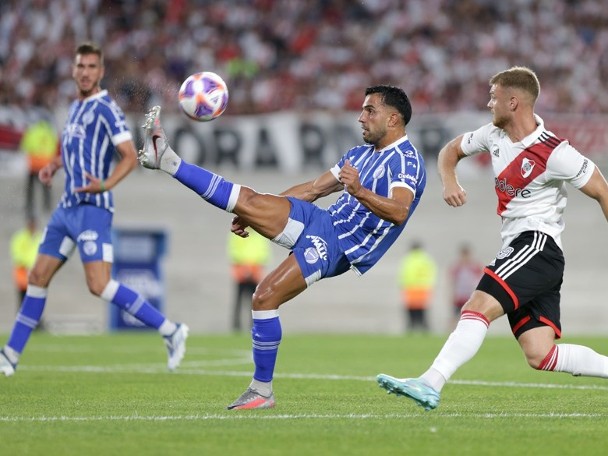 A-League matches, Gadaugus is unstoppable!