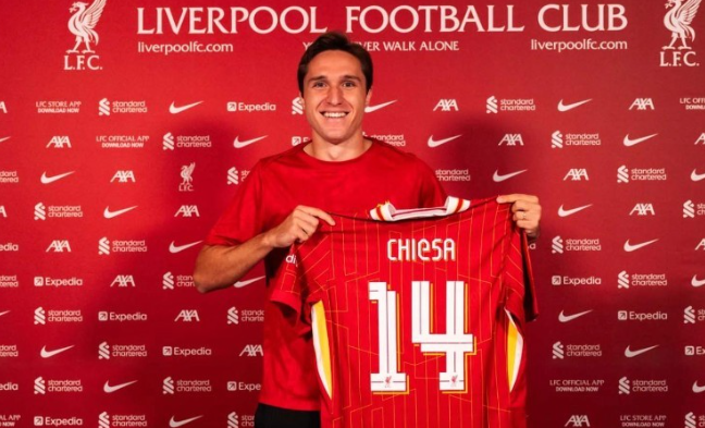 Liverpool Officially Announce Chiesa Signing, Slotter Praises His Potential & Strength