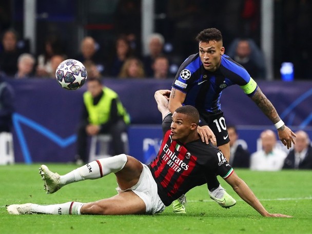 Inter Milan's "Double Kill" against A-Mi to advance to the UEFA Europa League Final