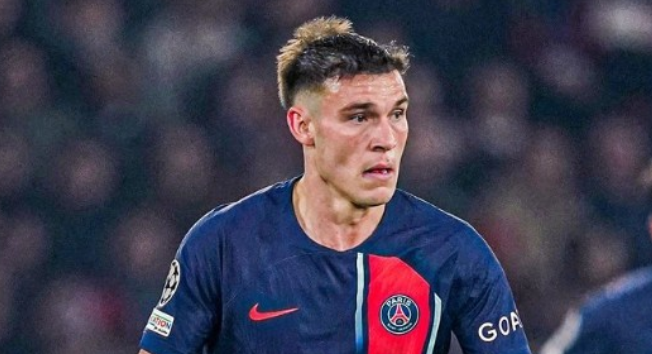 Manchester United and Paris Saint-Germain in intense talks over Ugarte transfer