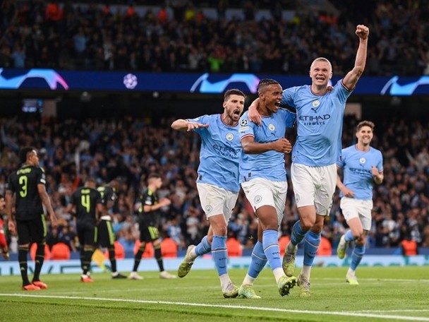 Man City beat Real Madrid to enter the final, win 3 more matches to be the "3 Champions".