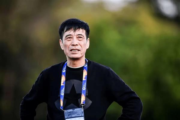 Huge change in the FA! The truth about Li Xiaopeng's departure, the new managerial candidate is revealed, shocking the football world!