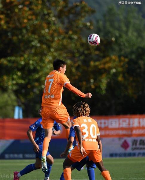 Ona scored twice as Qingdao Sea Cowboys defied the odds to move just three points off the top of the table!