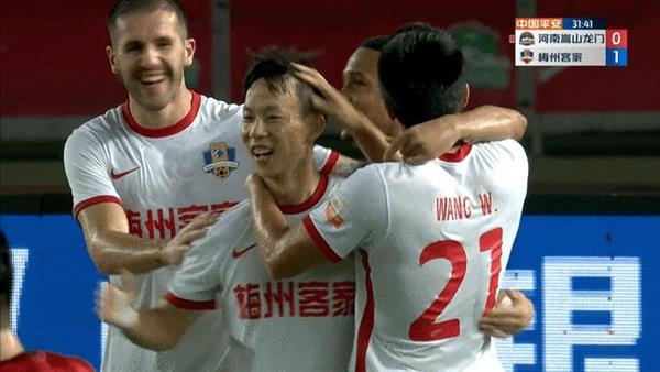 Luo Xin's red card hindered Henan, Meizhou Yang Yilin's win stops winning streak!