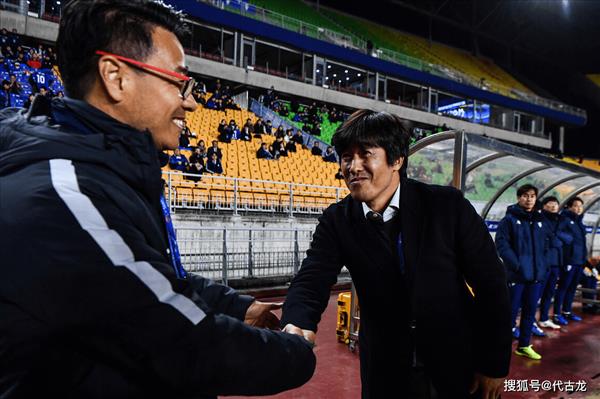 Hibiscus Shenhua duel 2-0, undefeated in 11 rounds, AFC Champions League qualification in sight!