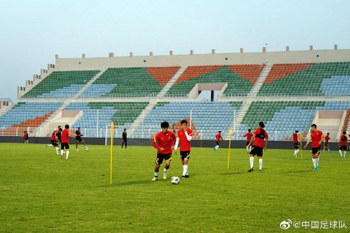 剣を磨いた4年間、中国サッカーW杯 