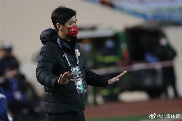 New National Football League coach unveiled: Li Xiaopeng's contract extension on the way to secure his position!