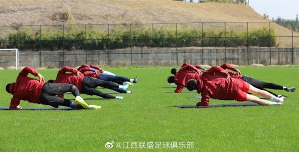 Jiangxi Beidaimen wiedergeboren mit Feuer, Rekrutierung für die neue Saison in der Central League!