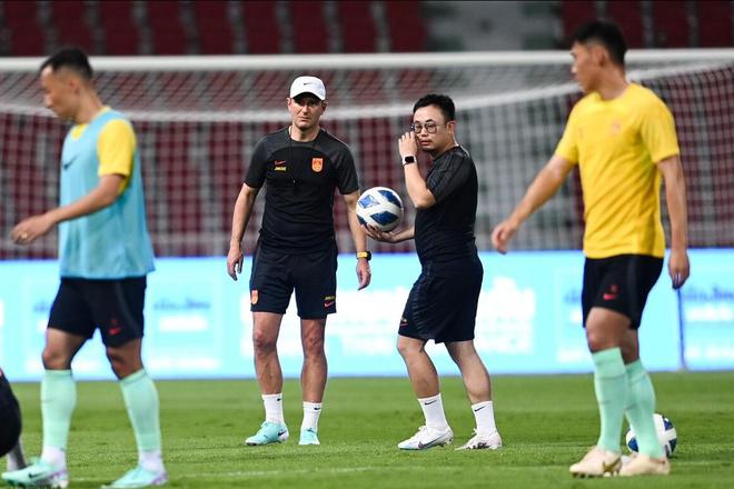 22歳のスターが代表チームの新GKに」、成都での中国スーパーリーグ11試合で輝く！