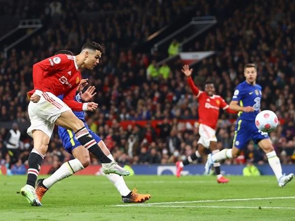 Crowe saves the day as Man Utd draw narrowly with Chelsea!