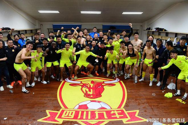 中国スーパーリーグの強豪！マンチェスター・シティの初契約が浮上、国際的シルバーブーツが高額年俸の延長を拒否か、無報酬で加入か！