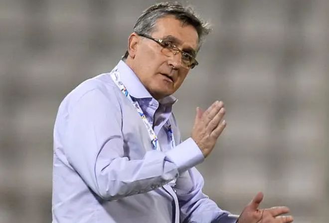 New national soccer coach Ivankovic travels to Jinan to scout potential Taishan internationals!