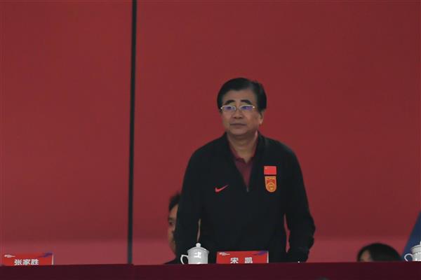 Fußball auf Leben und Tod: New Pengcheng, Hainiu und Hakka im Abstiegskrimi!