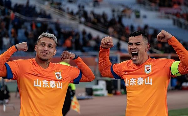 The new national soccer team manager visited Tarzan in person, and the players dreamed of returning to the national team!
