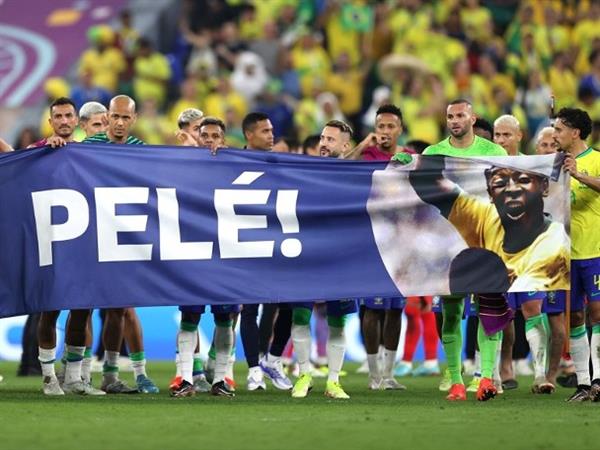 Brazil supports the ailing king as victory pays tribute to the soccer legend!