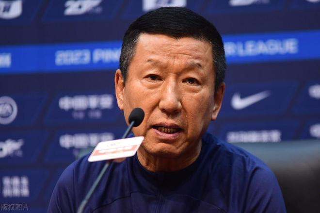 Cui Kangxi's Late Night Reveal: Fellaini's Heartbreaking, Wuhan Sanzhen Smiles at Victory!