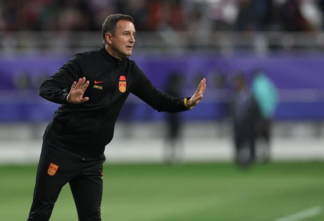 Super League managerial change: Yankovic leaves as three big names battle it out!