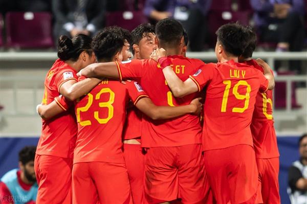 The new core of the national football team's midfield! Wei Shihao, Lin Liangming, Zhang Yuning rise to the top of the league