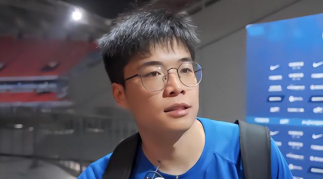 “鲁能新星首发出场寥寥，新环境遇冷沦为替补？”