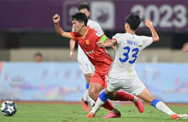 AFC Cup Dark Horse Turns Against the Wind, Premier League Duo Trembles, One Crown in Sight