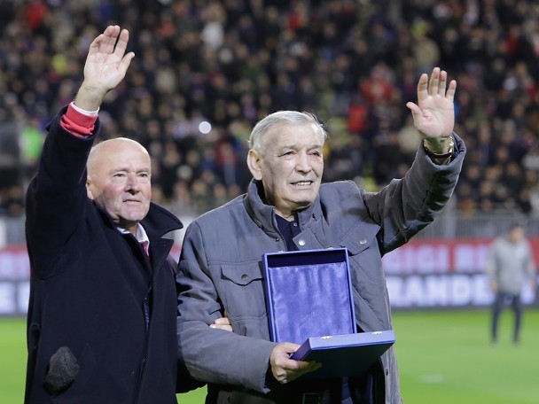 Legendary Italian goalscorer falls, 50 years of miracles unbroken!