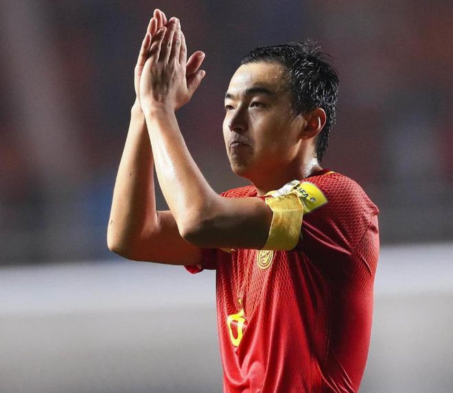 Legenden gehen zu Ende! 9 berühmte internationale Spieler verlassen die Chinese Super League, die neue Ära der Chinese Super League beginnt!