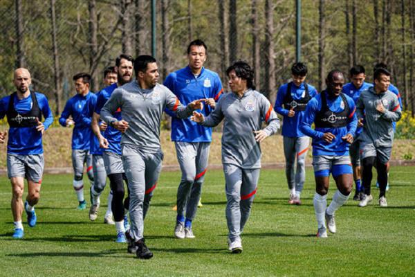 Shenhua's 29 sluggers to battle Suzhou tomorrow, Beijing-Shanghai summit showdown referee lineup revealed!