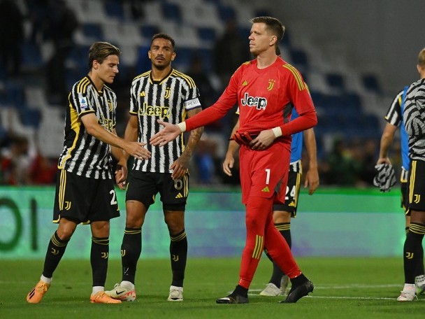 Three errors by Szczesny, Zuji suffered a 70x blowout loss!