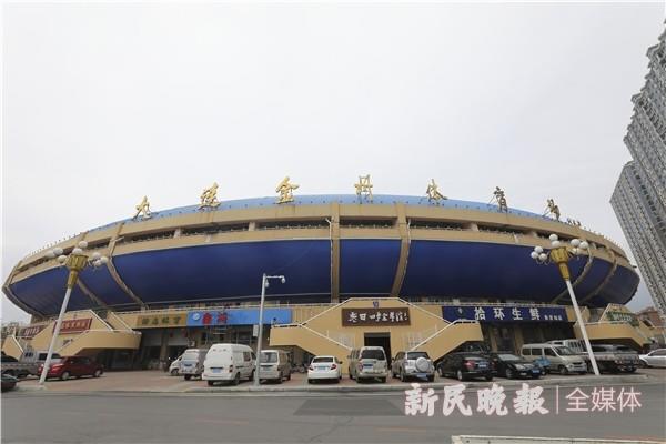 “客场作战，申花挑战重重，战局悬念迭起！”